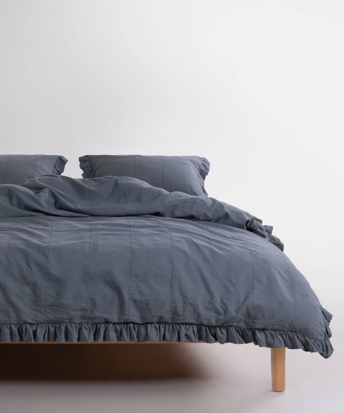 LIMASSO %100 Pamuk Stonewashed Fırfırlı Nevresim Takımı - İdelia Natural Grey