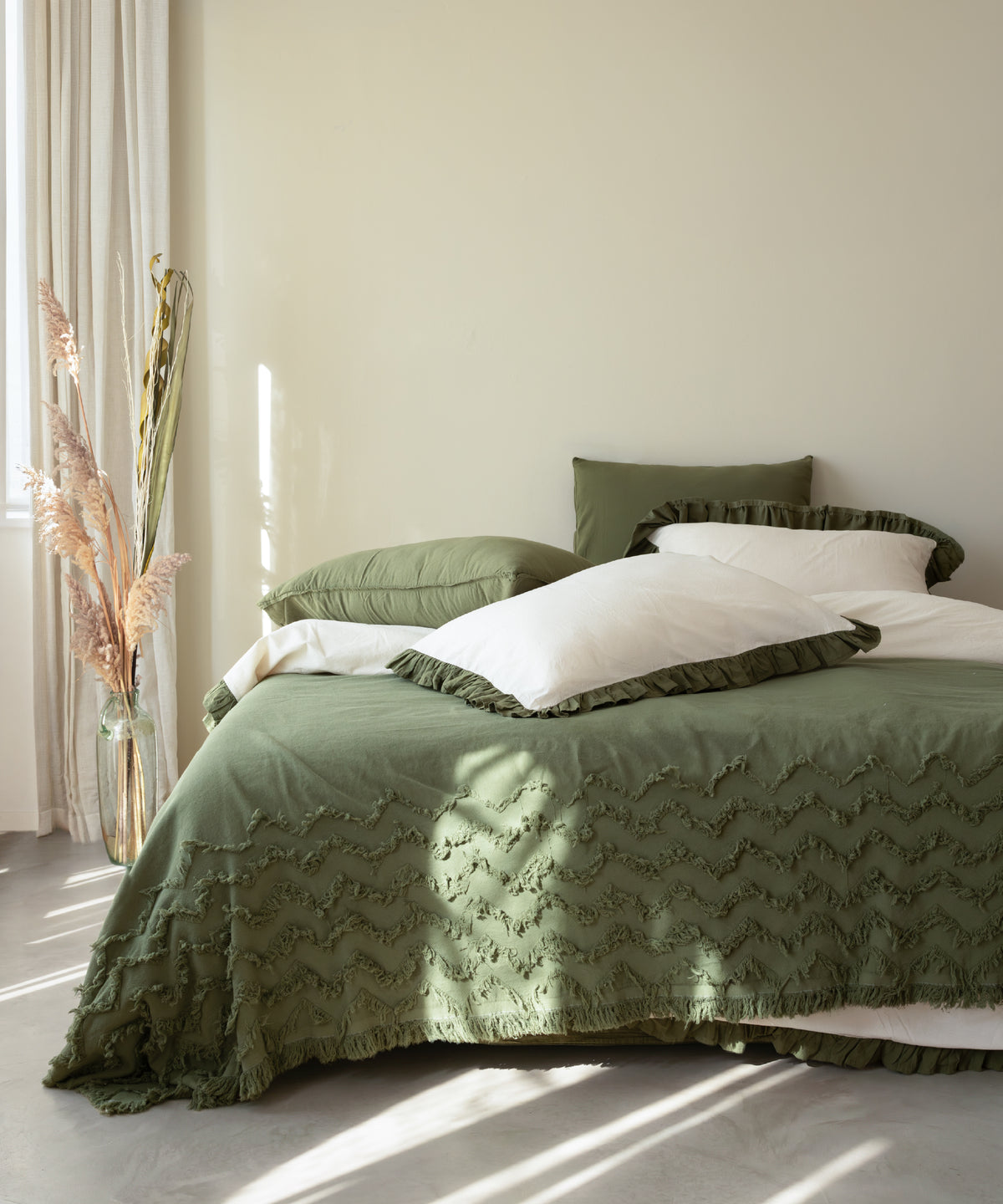 LIMASSO %100 Pamuk Stonewashed Fırfırlı Nevresim Takımı - Odesia Capulet Olive