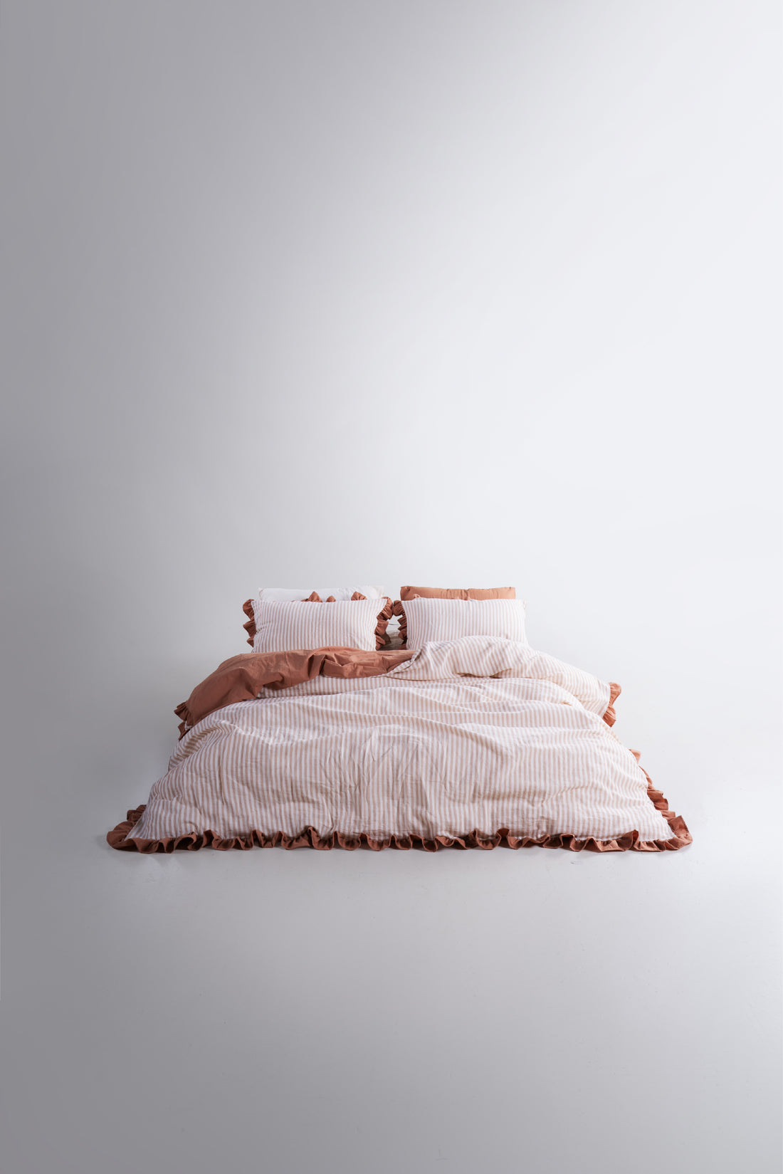 LIMASSO %100 Pamuk Garment Washed Çizgili Fırfırlı Nevresim Takımı - Marrakesh