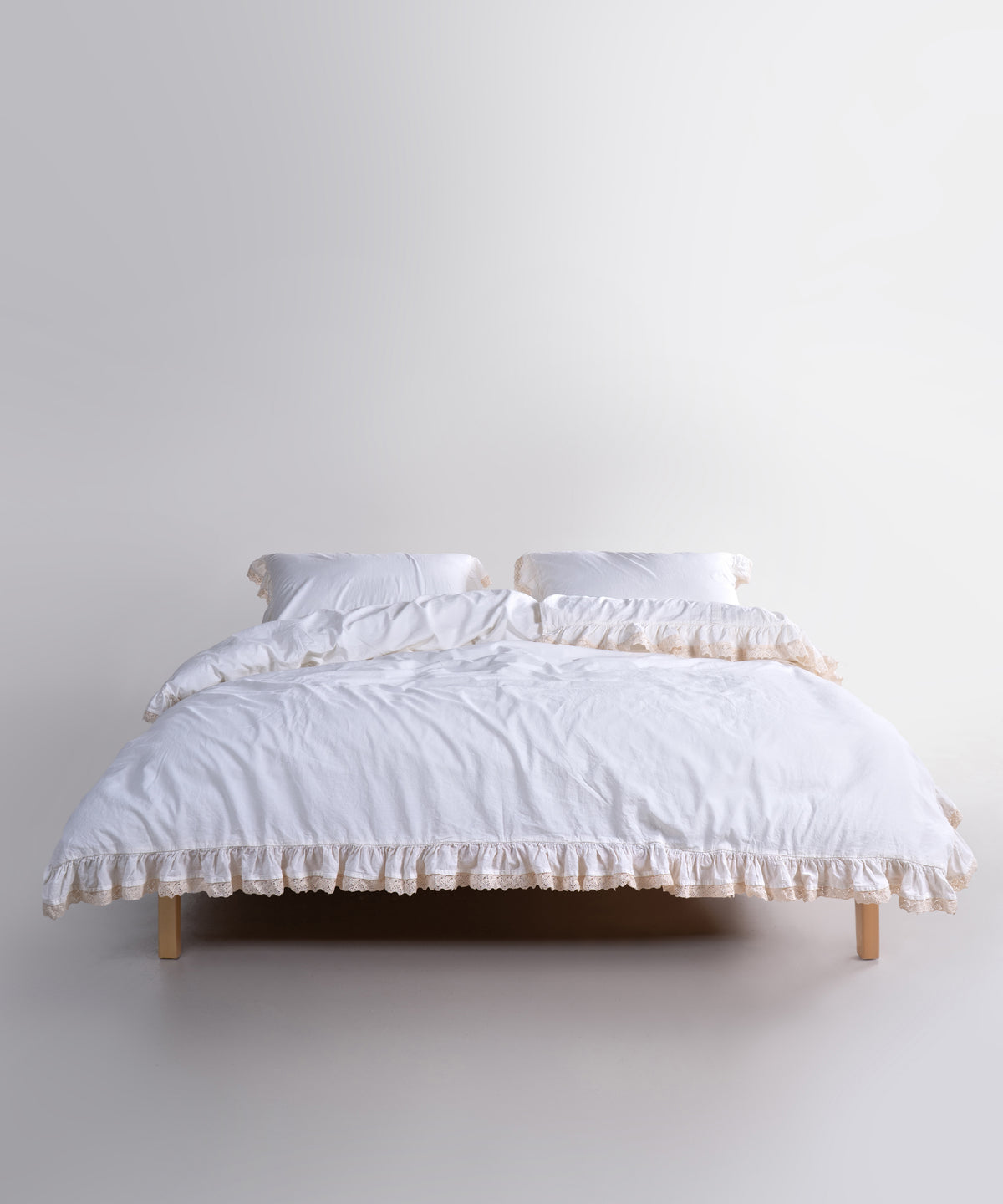 LIMASSO %100 Pamuk Stonewashed Fırfırlı ve Güpürlü Nevresim Takımı - Dora Snow White
