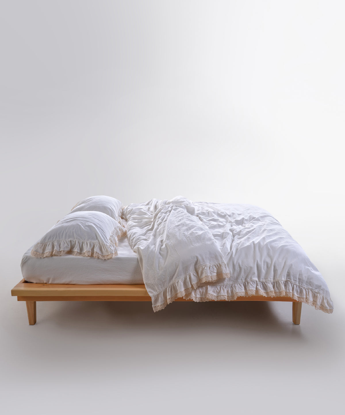 LIMASSO %100 Pamuk Stonewashed Fırfırlı ve Güpürlü Nevresim Takımı - Dora Snow White
