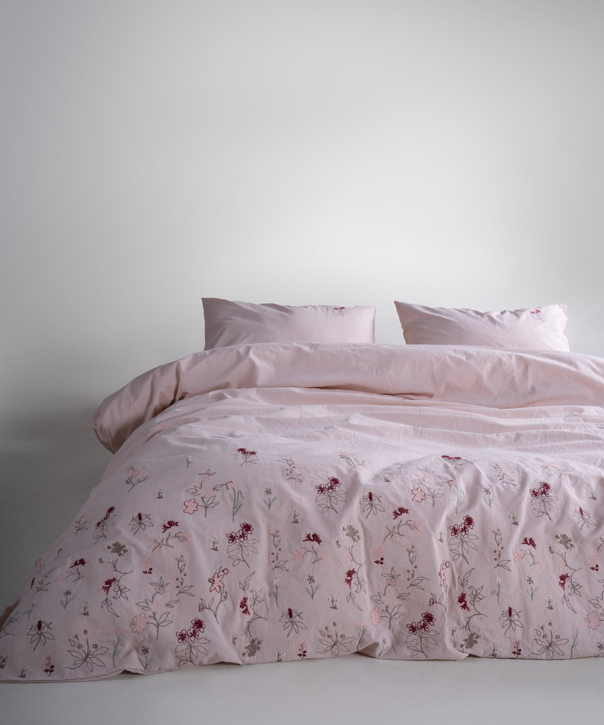 LIMASSO %100 Pamuk Stonewashed Minimalist Nakışlı Nevresim Takımı - Garden de Fleur Prisitne