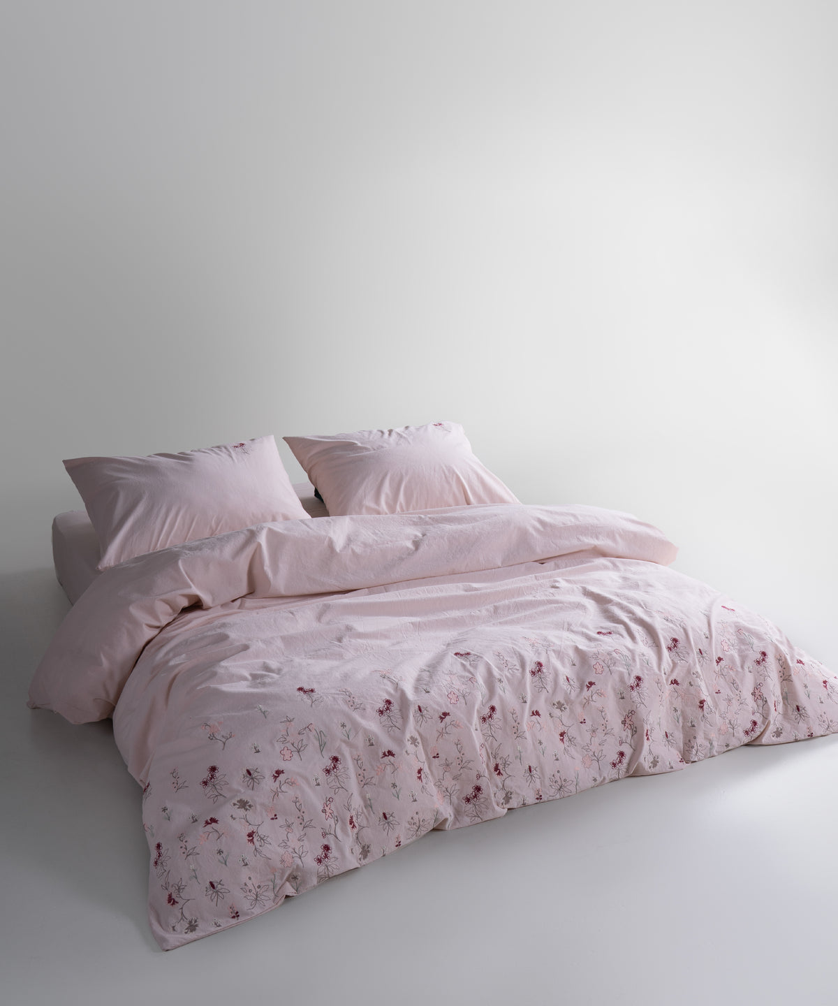 LIMASSO %100 Pamuk Stonewashed Minimalist Nakışlı Nevresim Takımı - Garden de Fleur Prisitne