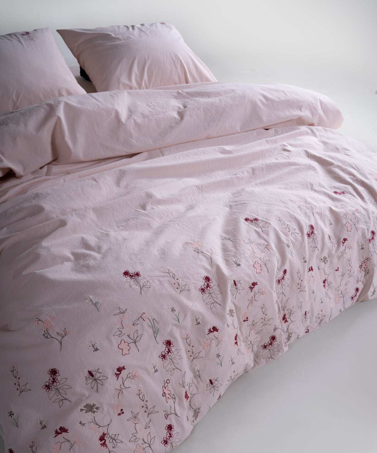 LIMASSO %100 Pamuk Stonewashed Minimalist Nakışlı Nevresim Takımı - Garden de Fleur Prisitne