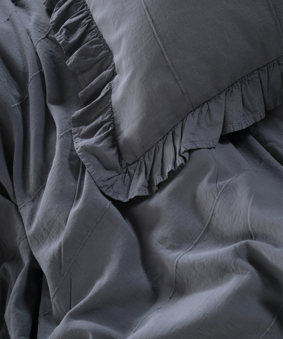 LIMASSO %100 Pamuk Stonewashed Fırfırlı Nevresim Takımı - İdelia Natural Grey