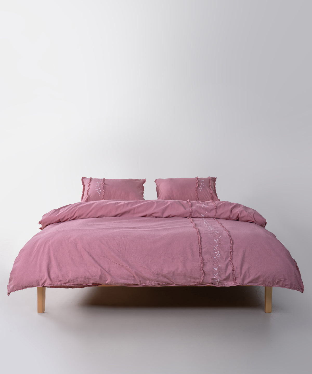 LIMASSO %100 Pamuk Stonewashed Nakışlı ve Püsküllü Nevresim Takımı - Lucyna Old Rose
