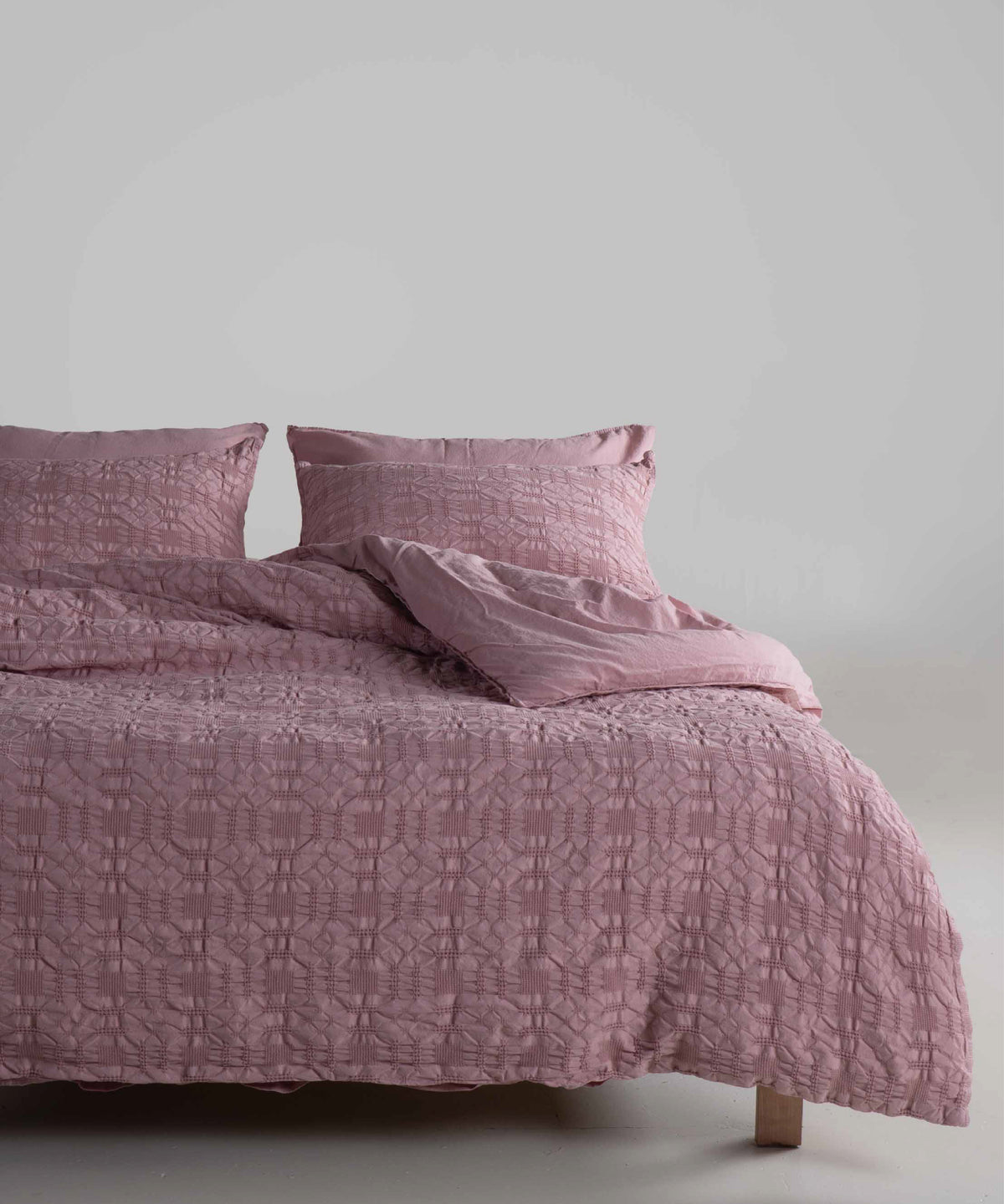 LIMASSO %100 Pamuk Stonewashed Jakarlı Kristal Desenli Nevresim Takımı - Crystal Pale Mavue