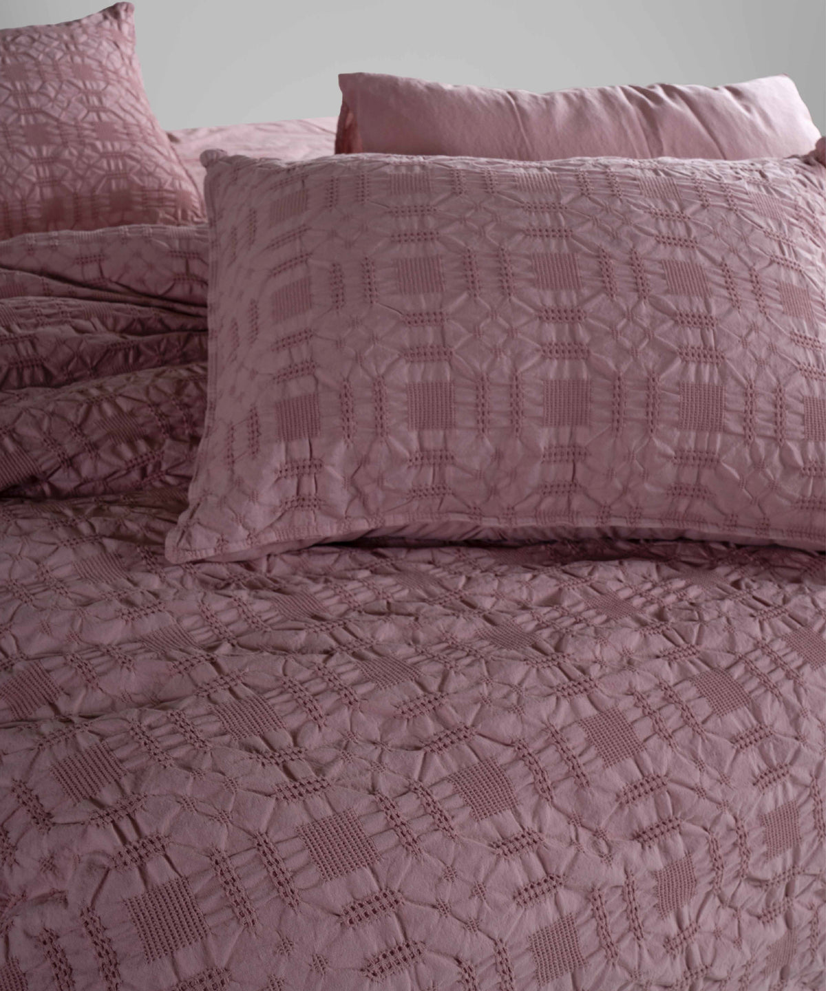 LIMASSO %100 Pamuk Stonewashed Jakarlı Kristal Desenli Nevresim Takımı - Crystal Pale Mavue