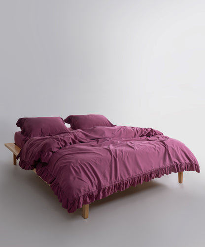 Raspberry rengi 50x70 ölçülü fırfırlı Oxford yastık kılıfı detayı