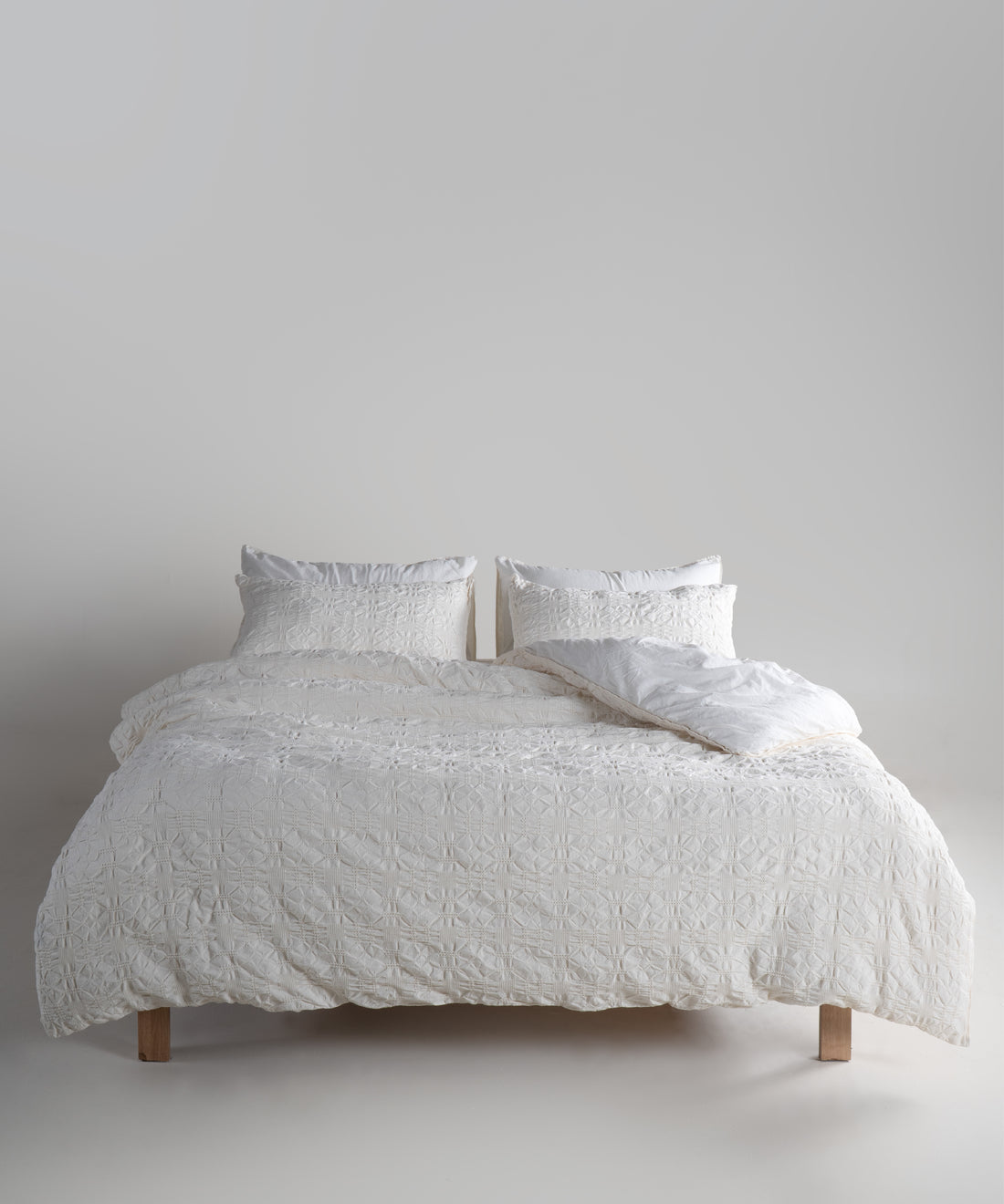 LIMASSO %100 Pamuk Stonewashed Jakarlı Kristal Desenli Nevresim Takımı - Crystal Snow White